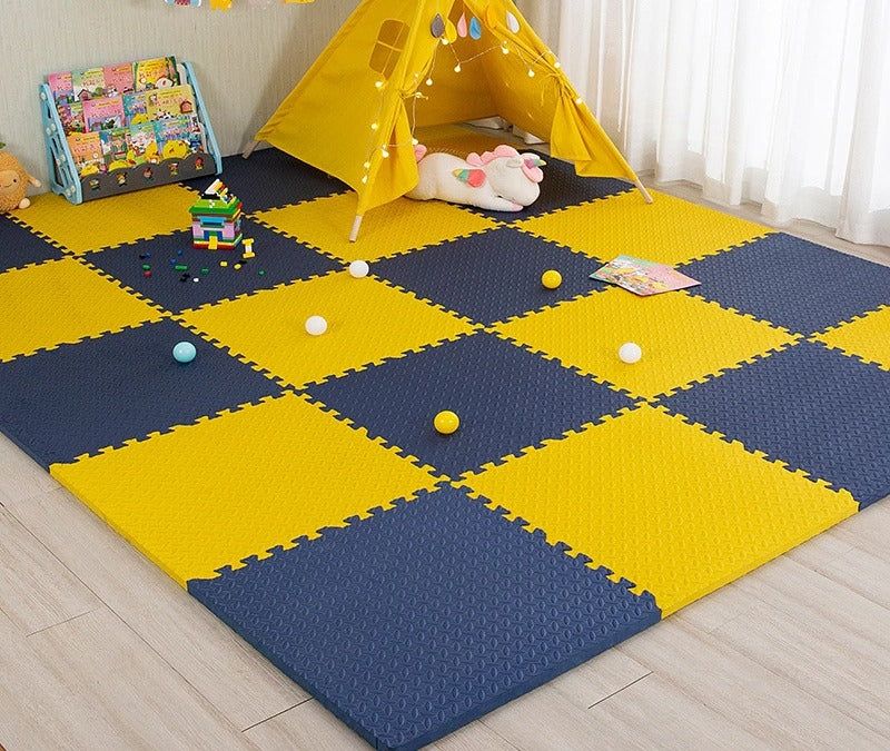 Tapis de sol bébé en mousse en forme de puzzle jaune et bleu