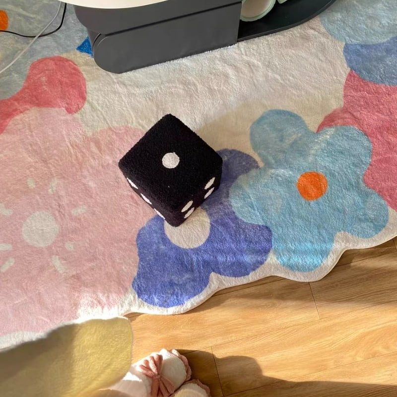 Tapis chambre enfant avec des fleurs